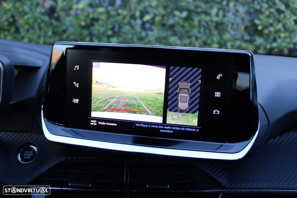 Peugeot 2008 1.2 PureTech Allure Pack - 26