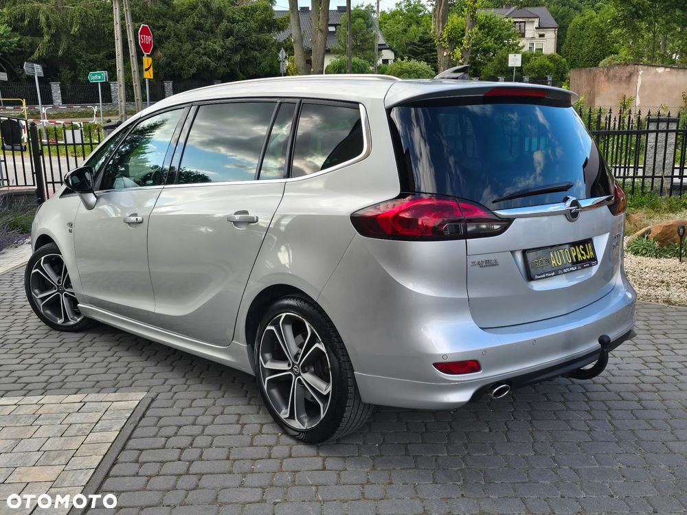 Opel Zafira 1.6 T SIDI Cosmo - 13