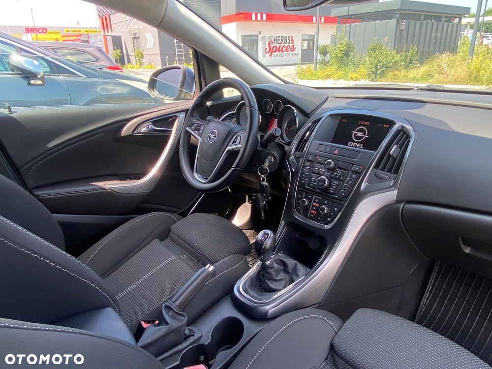 Opel Astra 1.4 Turbo - 36