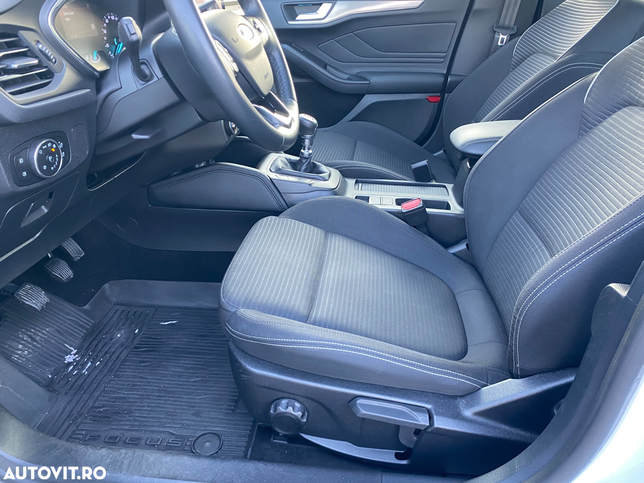Ford Focus 1.5 EcoBlue Titanium - 12