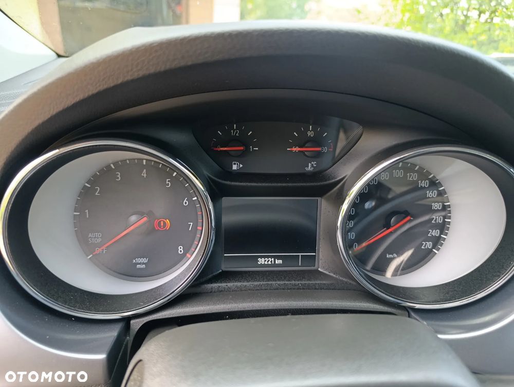 Opel Astra 1.2 T Elegance S&S - 18