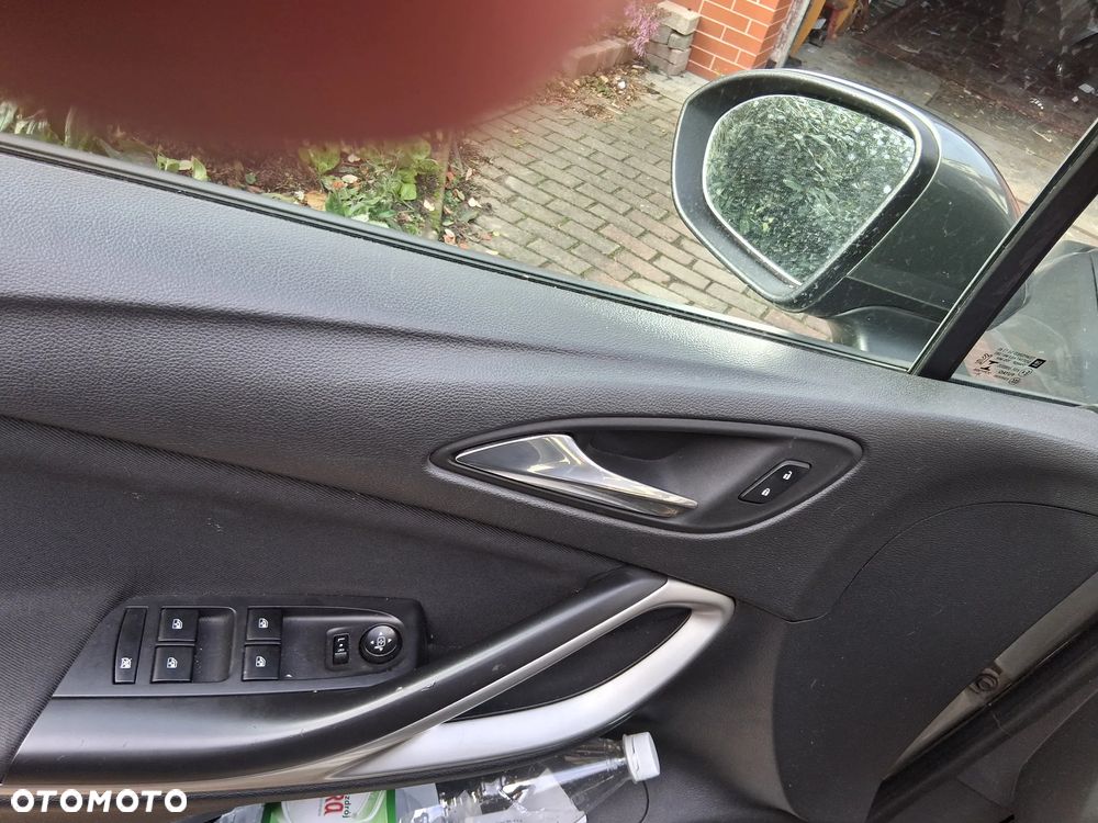 Opel Astra 1.6 D (CDTI) Start/Stop Edition - 9