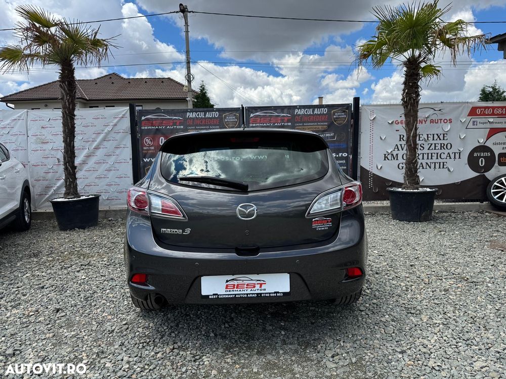 Mazda 3 - 7