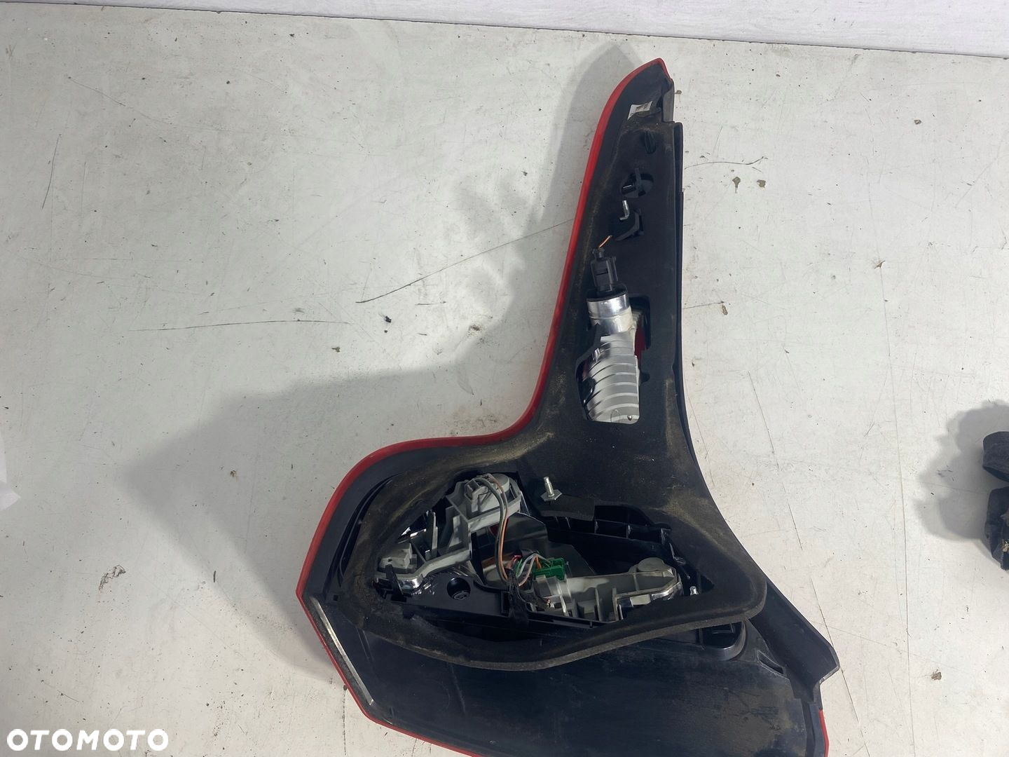 LAMPA PRAWY TYŁ PRAWA TYLNIA VOLVO C30 LIFT EU - 6
