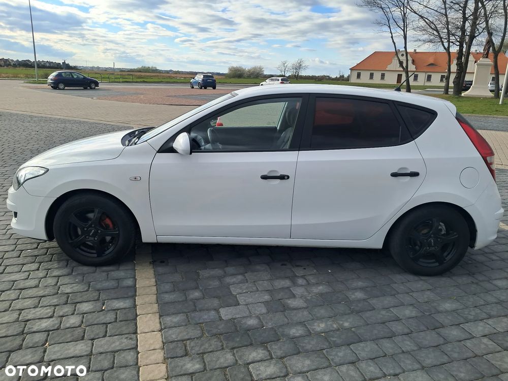 Hyundai i30 1.4 Blue Classic - 3