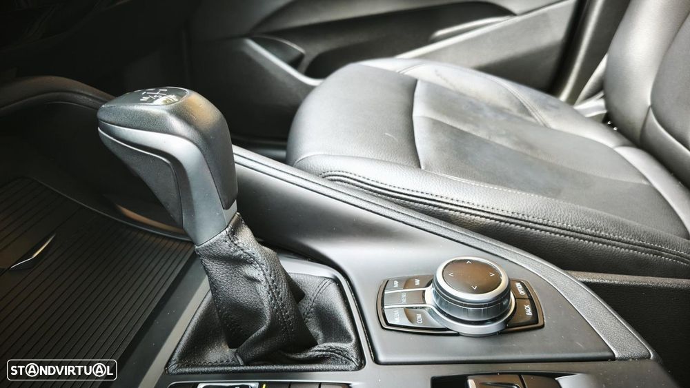 BMW X1 25 e xDrive Line Sport - 25
