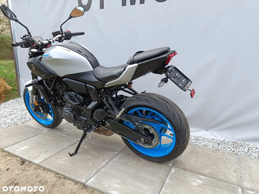 Yamaha MT - 6
