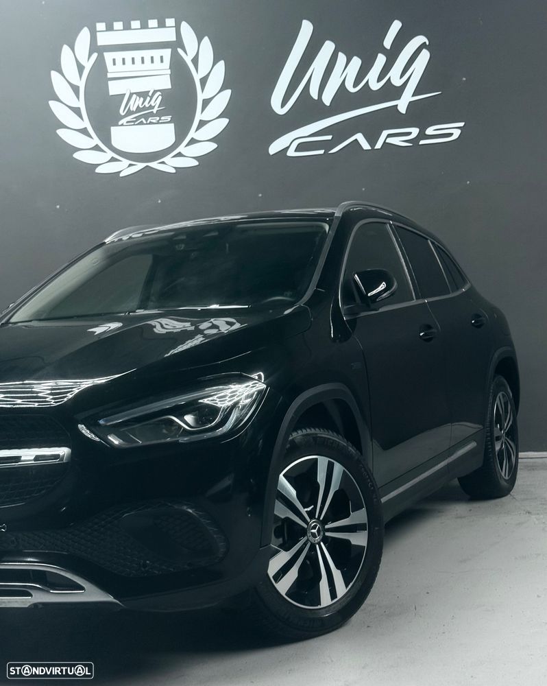 Mercedes-Benz GLA 250 e 8G-DCT AMG Line Advanced Plus - 19