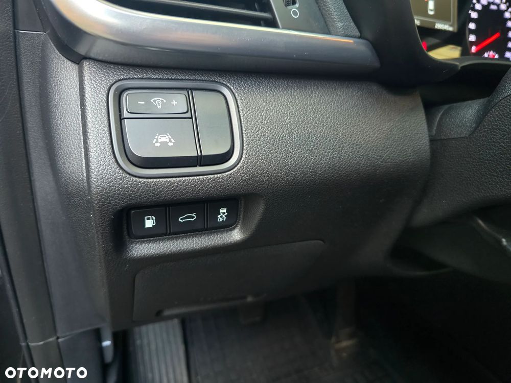 Kia Optima 1.7 CRDI L - 18