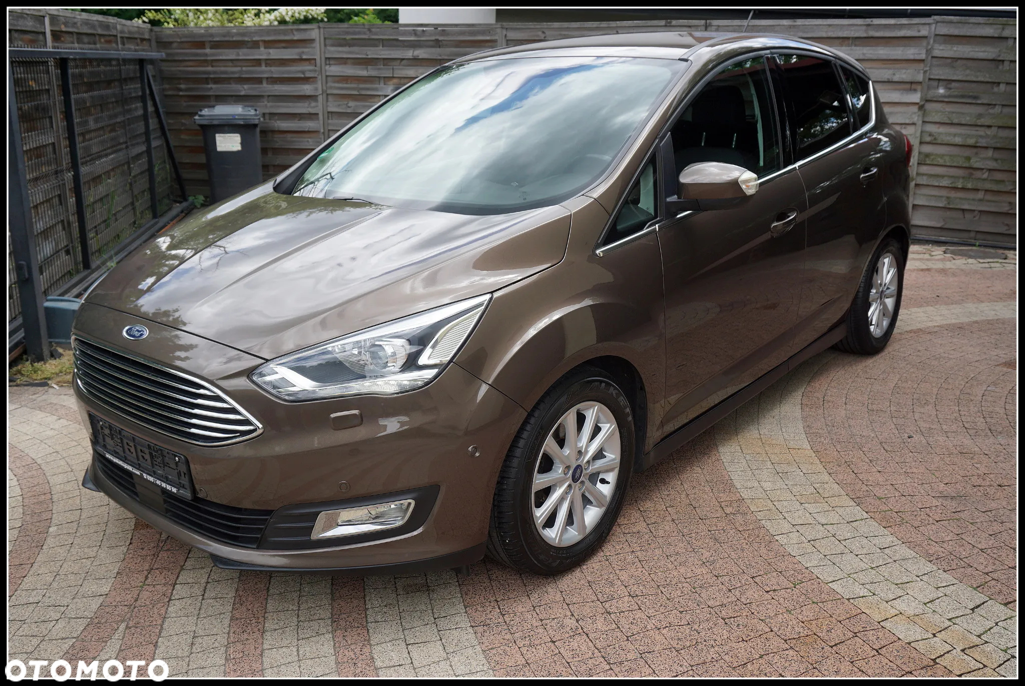 Ford C-MAX 2.0 TDCi Start-Stop-System Titanium - 25