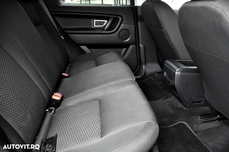 Land Rover Discovery Sport 2.0 D150 MHEV - 16