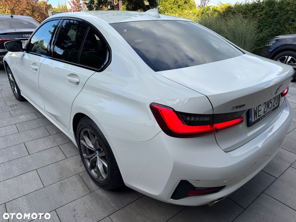 BMW Seria 3 320i xDrive Advantage sport - 6