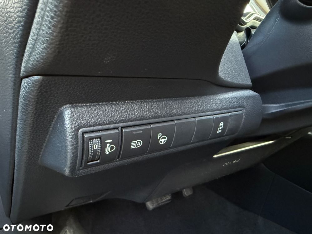 Toyota Corolla - 11