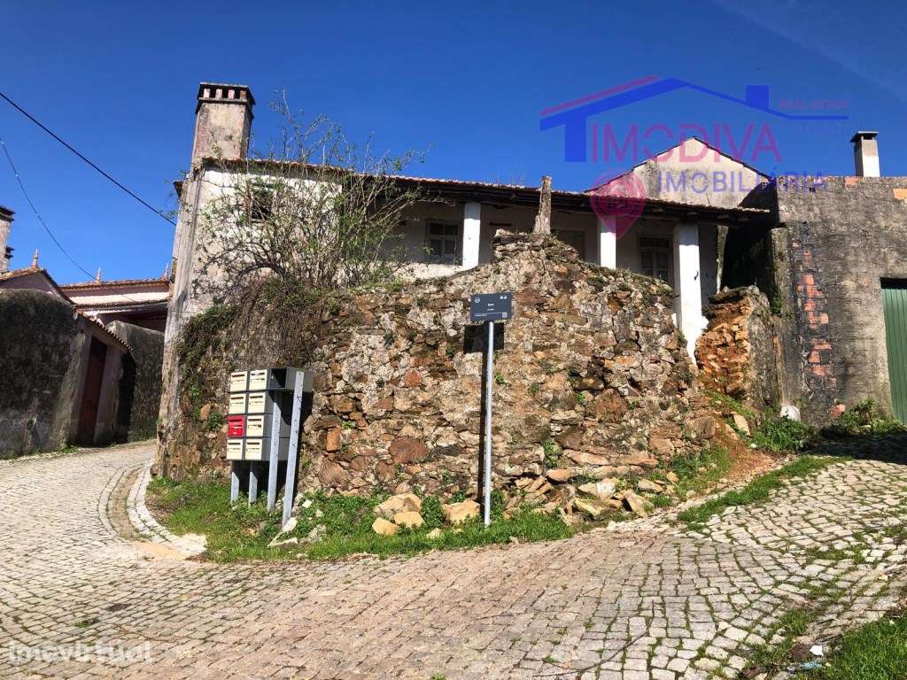 Simpática Propriedade rural afeto a arrecadação e arrumos em Castan... - Grande imagem: 2/22