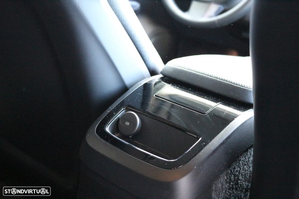 Volvo V60 2.0 T6 AWD TE Inscription Expression - 38