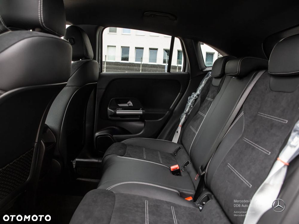 Mercedes-Benz GLA 200 mHEV AMG Line 7G-DCT - 11