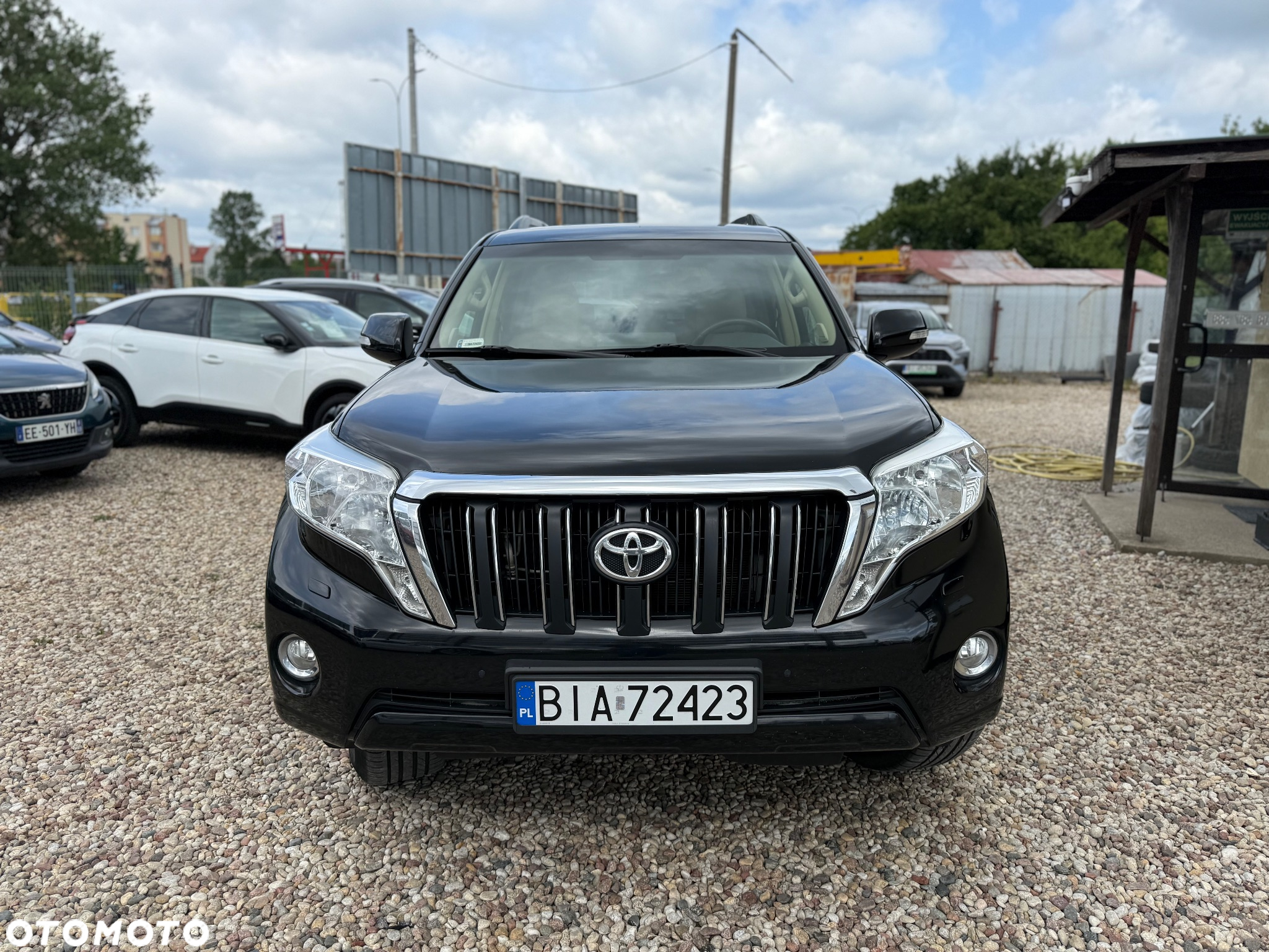 Toyota Land Cruiser - 3
