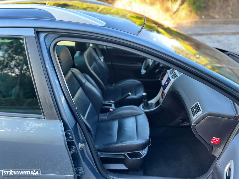 Peugeot 307 SW 1.6 HDi Cuir - 12
