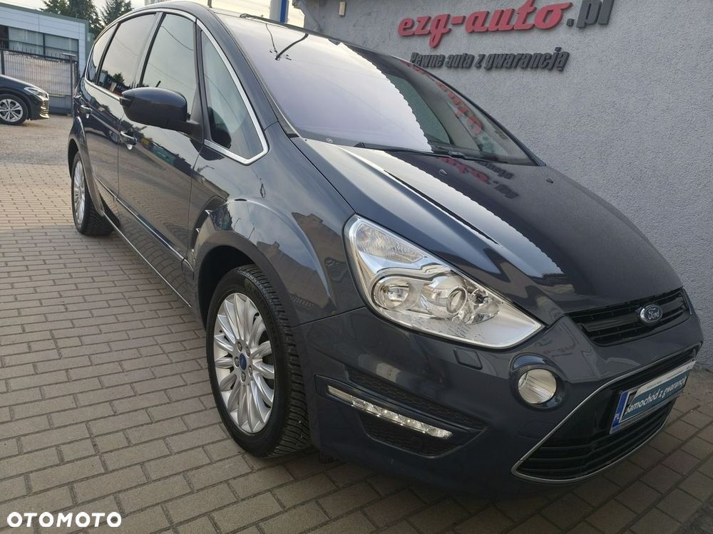 Ford S-Max - 11