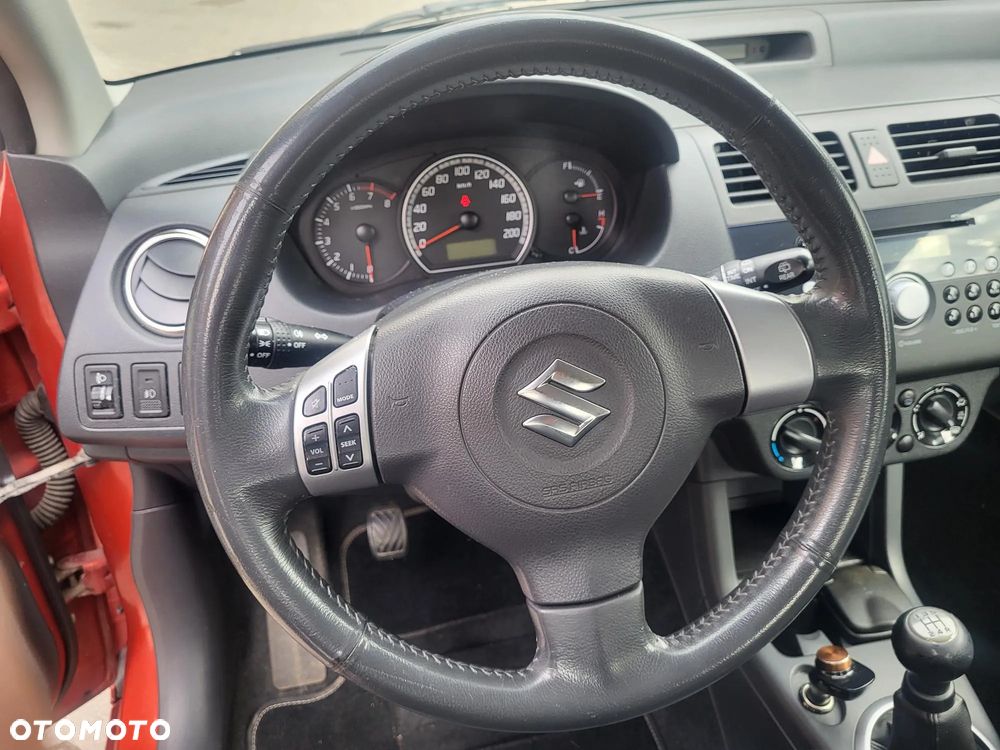 Suzuki Swift 1.3 GLX / Comfort - 6
