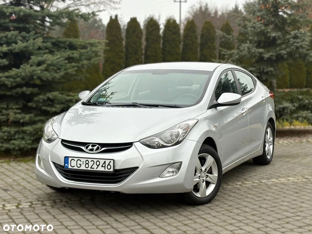 Hyundai Elantra 1.6 Comfort - 1