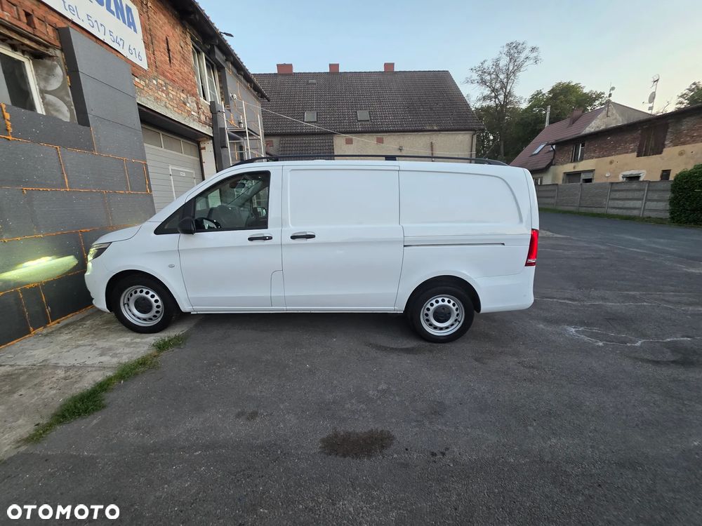 Mercedes-Benz Vito - 38