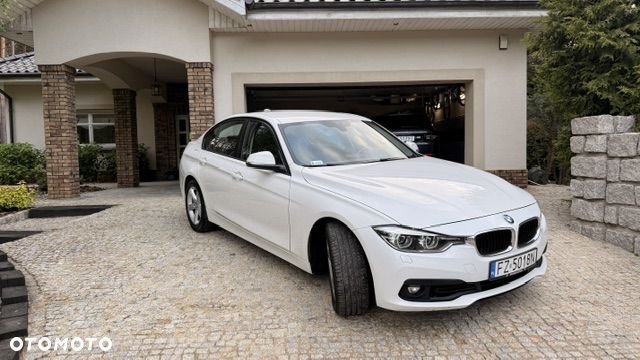BMW Seria 3 318i GPF Advantage - 12