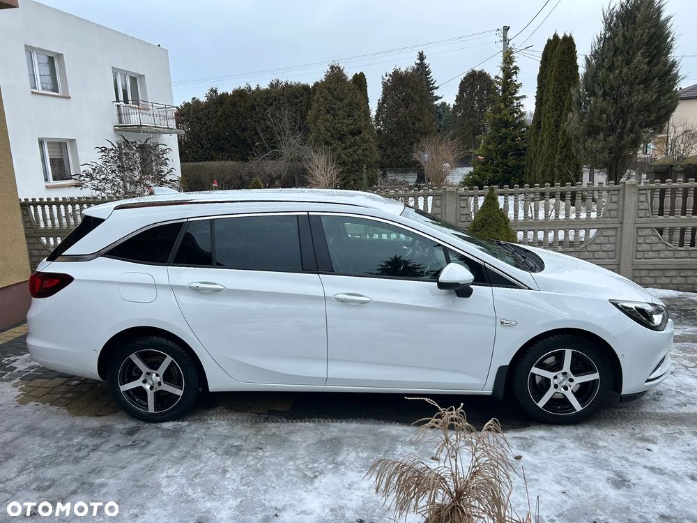 Opel Astra 1.6 BiTrb D (CDTI) Start/Stop Business - 4
