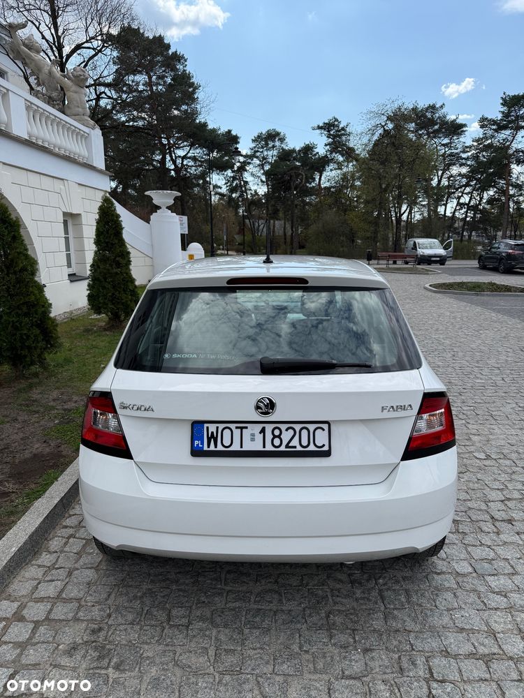 Skoda Fabia 1.2 TSI Active - 13