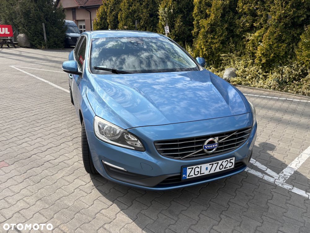 Volvo V60 D4 Drive-E Momentum - 2