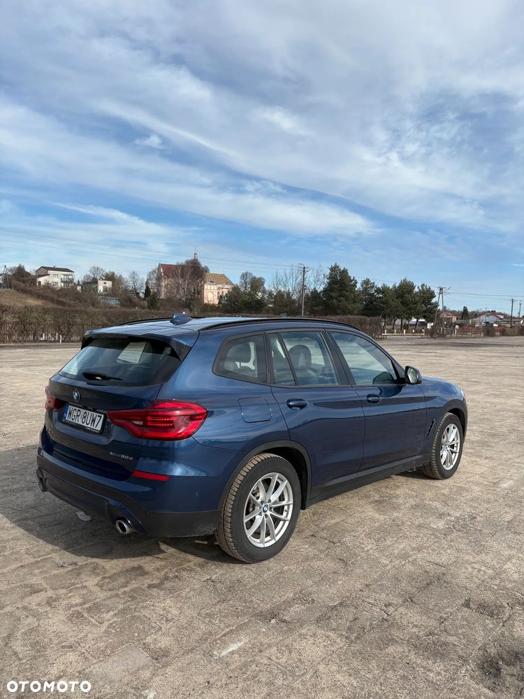BMW X3 xDrive20d xLine - 13