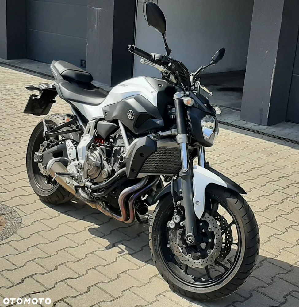 Yamaha MT - 1