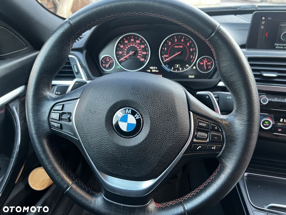 BMW 3GT 330i Sport Line - 7