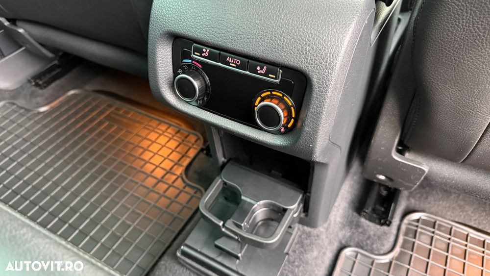 Volkswagen Sharan 2.0 TDI DSG Highline Black Style - 35