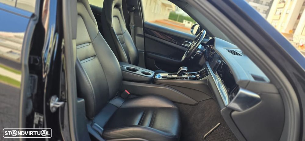 Porsche Panamera 4 E-Hybrid Executive - 22