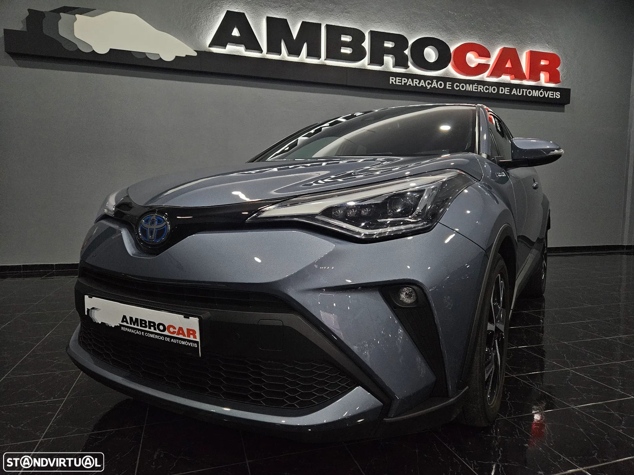 Toyota C-HR 1.8 Hybrid Exclusive+P.Luxury - 2