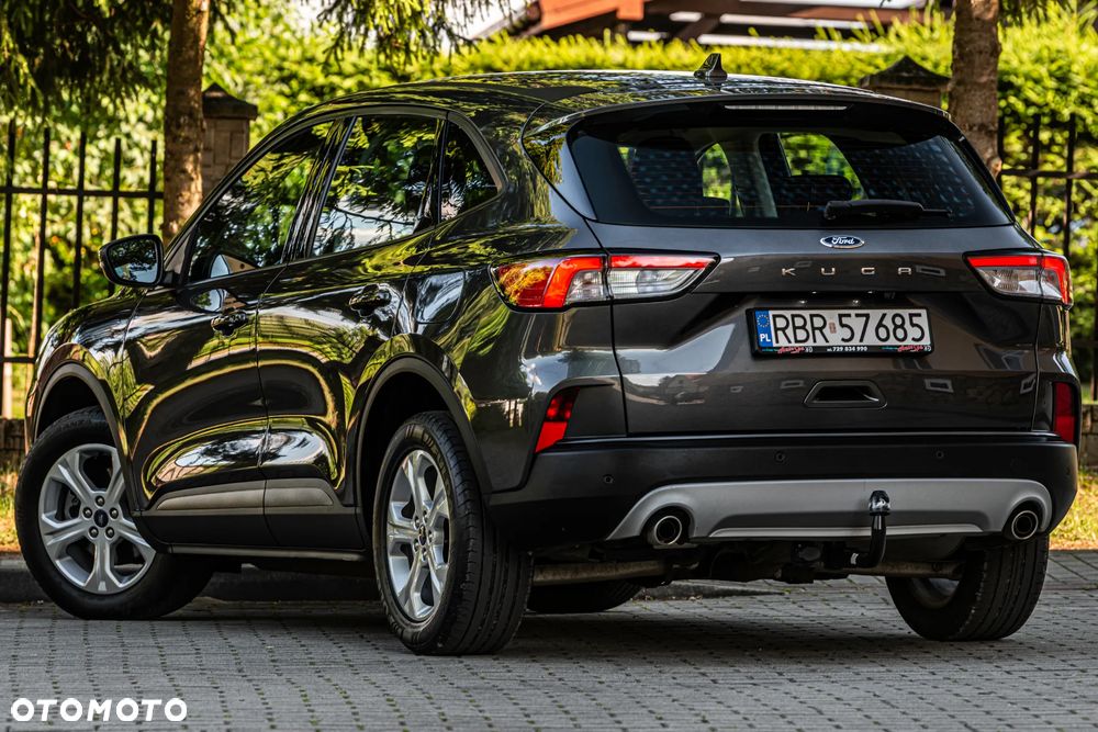 Ford Kuga - 4