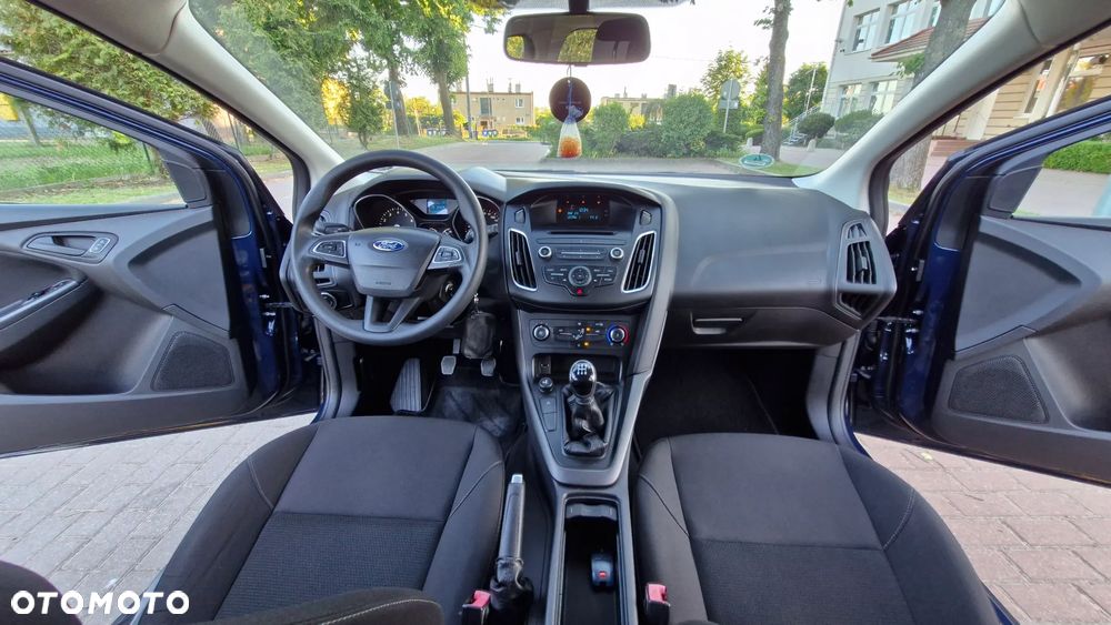 Ford Focus 1.0 EcoBoost Trend - 8