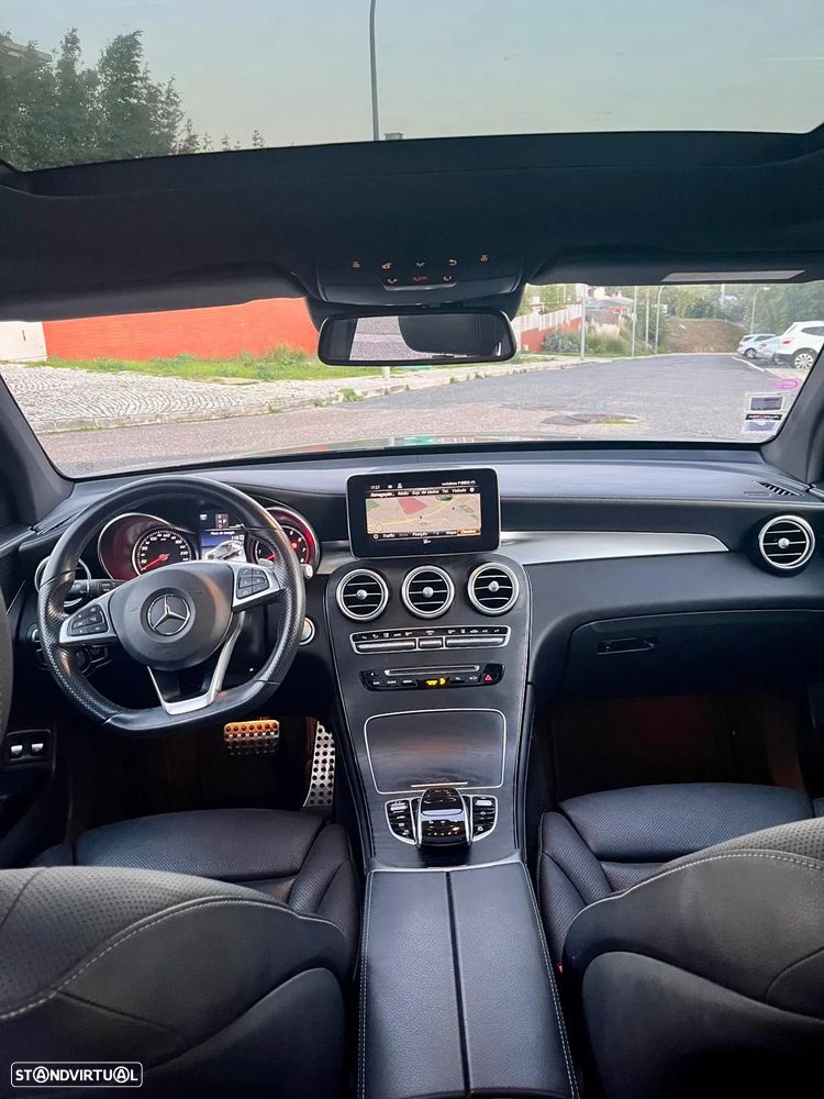 Mercedes-Benz GLC 350 e 4Matic 7G-TRONIC AMG Line - 23