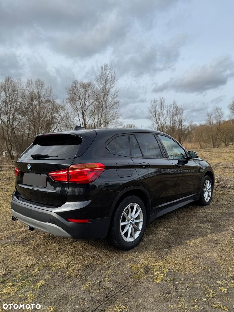 BMW X1 sDrive18d Advantage sport - 8