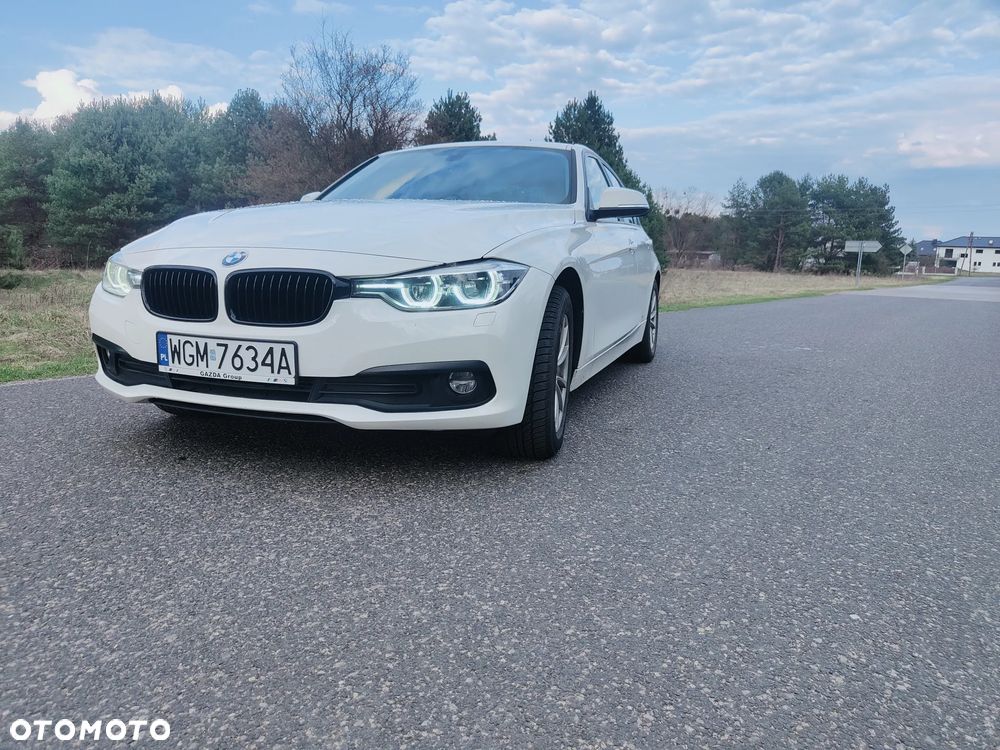 BMW Seria 3 318d - 1