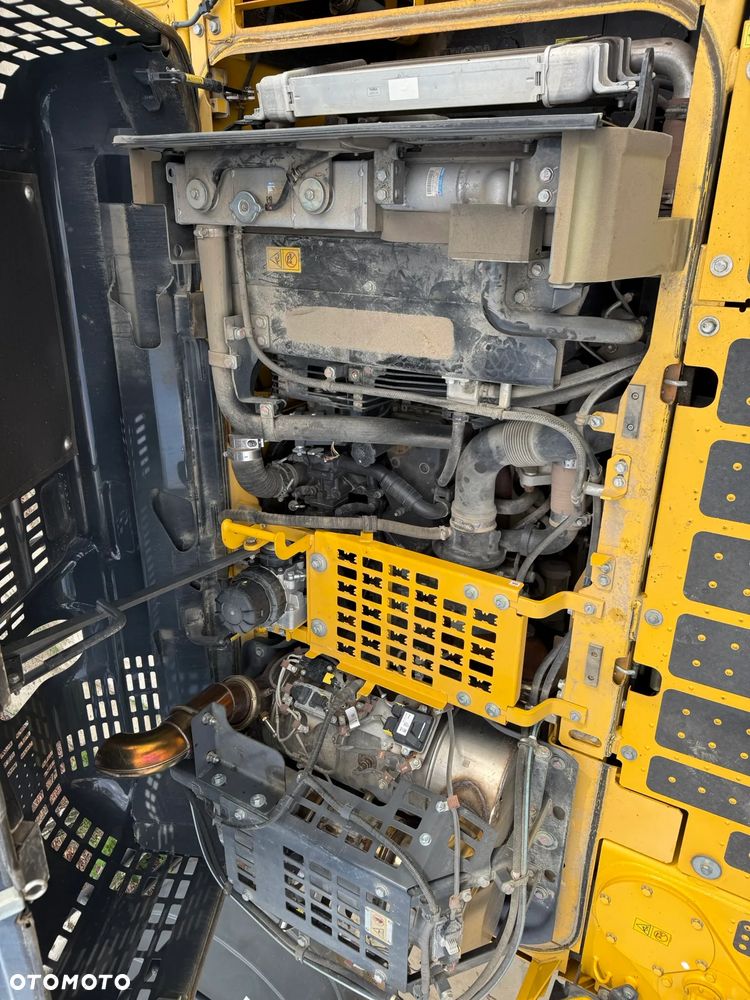 Komatsu PC 210 LC -11E0 - 15