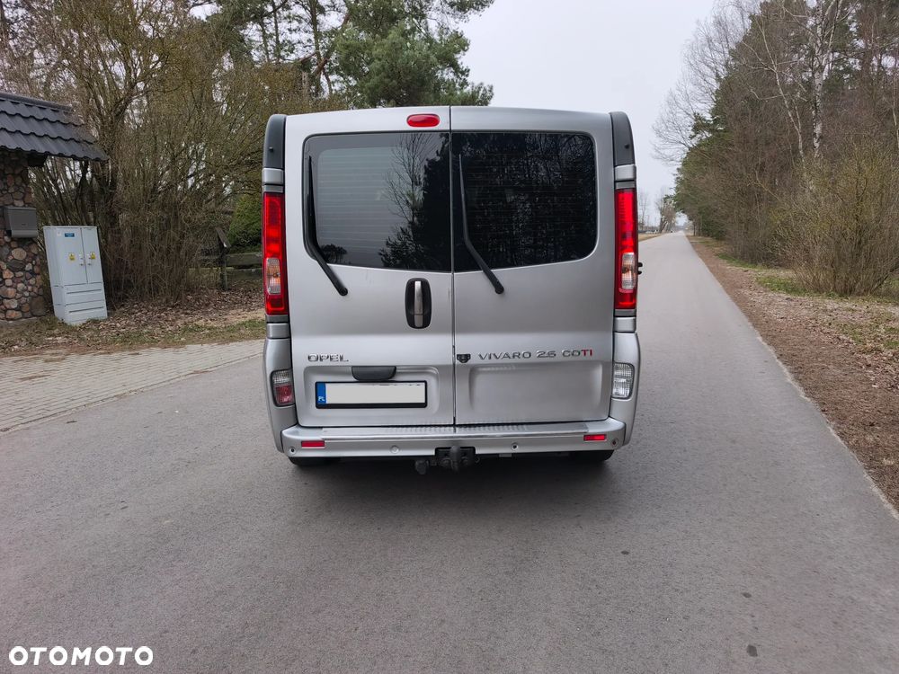 Opel Vivaro - 6