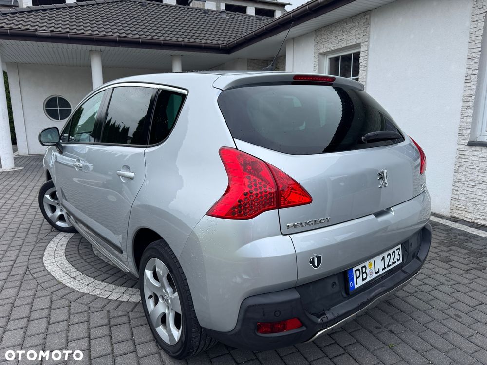 Peugeot 3008 1.6 Premium - 4