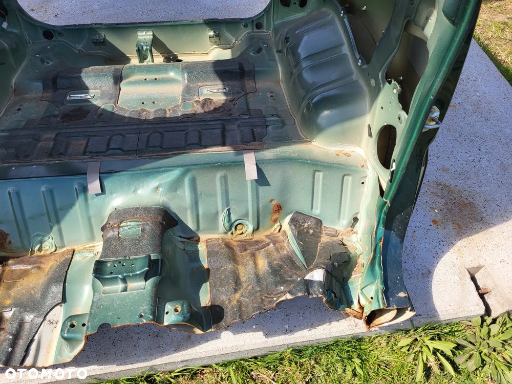 Suzuki Jimny Podłoga Bagażnika Błotnik Pas Tylny - 22