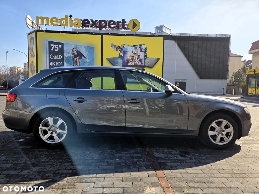 Audi A4 Avant - 2