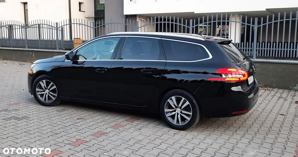 Peugeot 308 1.5 BlueHDi Allure S&S - 7