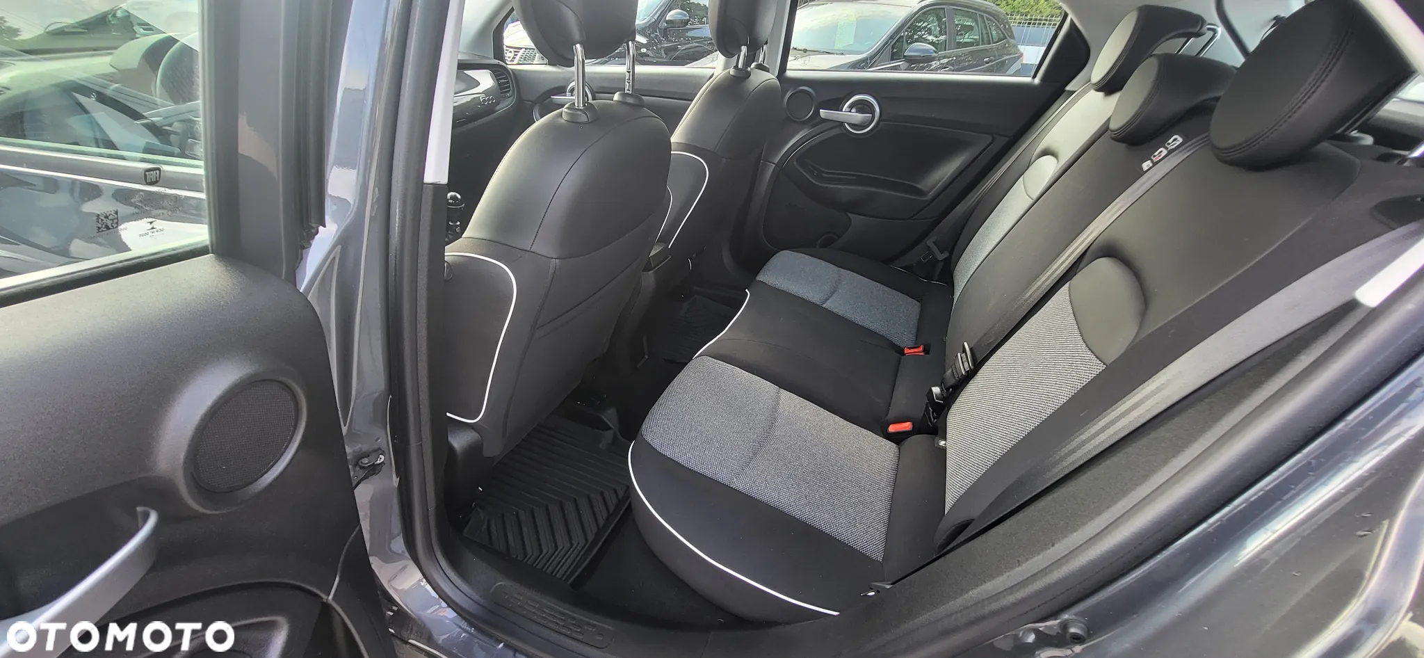 Fiat 500X 1.6 E-torQ 4x2 Pop - 17