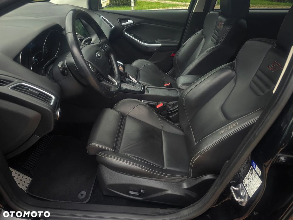 Ford Focus 1.5 EcoBoost ST-Line ASS PowerShift - 13