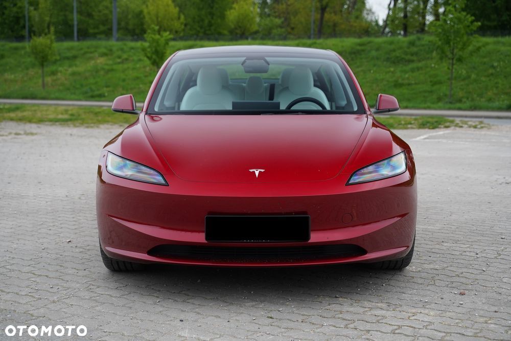 Tesla Model 3 Long Range AWD - 2